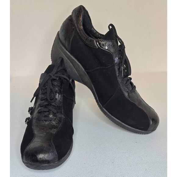 LAURA BIAGIOTTI women's sneakers, leather/SUEDE Size: EU 41 USA 11 Crystal Logo - Picture 1 of 11